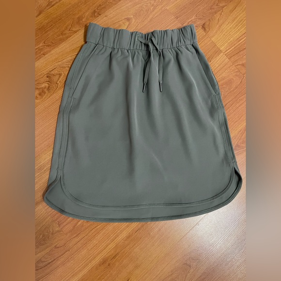 LULULEMON On The Fly Skirt (Woven) - Picture 1 of 5